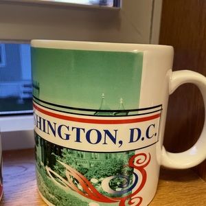 Extremely collectible Starbucks Washington DC state mug